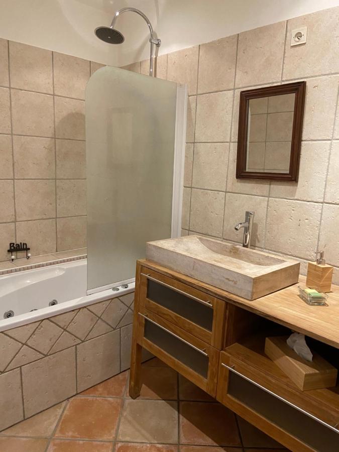 Auberge Gekko Ornaisons Екстер'єр фото