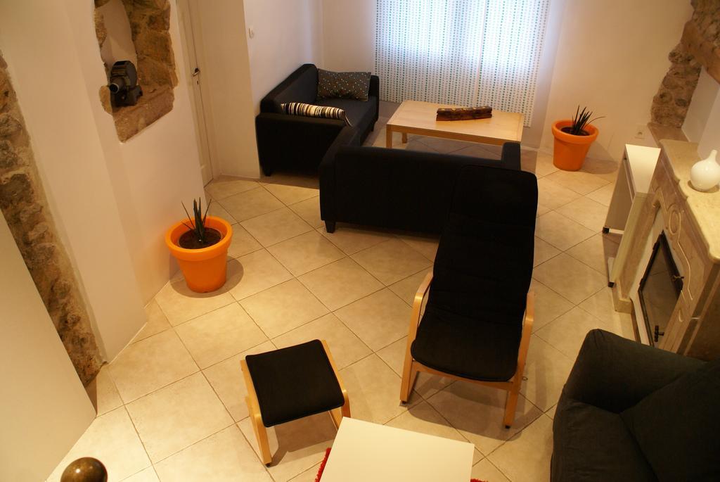 Auberge Gekko Ornaisons Номер фото